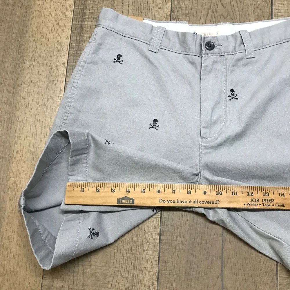J.CREW Shorts Mens Size 31 Gray‎ Broken in Chino Skull Embroidered Grunge Cotton